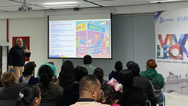 Capacitación en hospitalidad — Feria León 2026