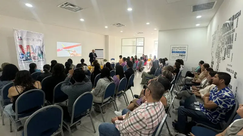 Curso de protocolo, ceremonial y RRPP en México — Felipe Reyes Barragán